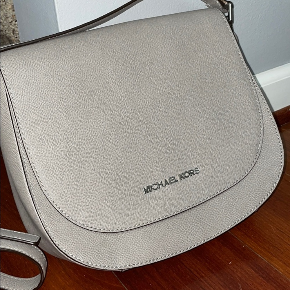 Michael Kors crossbody purse